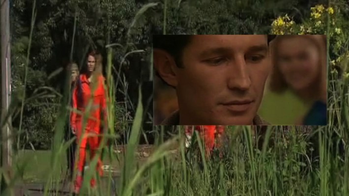 LC_The-Extras-Ever-Moving-Lips_51